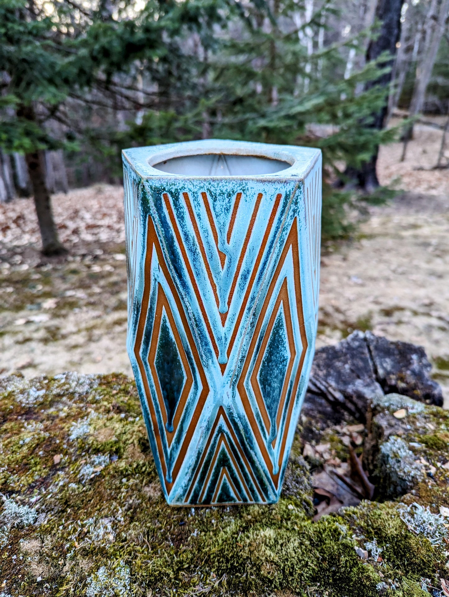 Diamond Vase - MPP-002